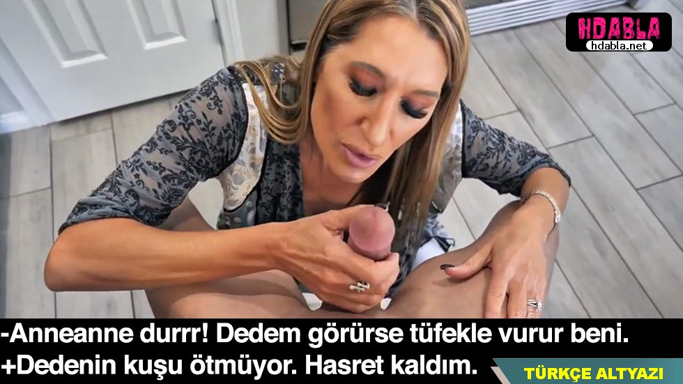 Anneannem öyle bir azmış ki Kendini siktirecek genç erkek arıyor